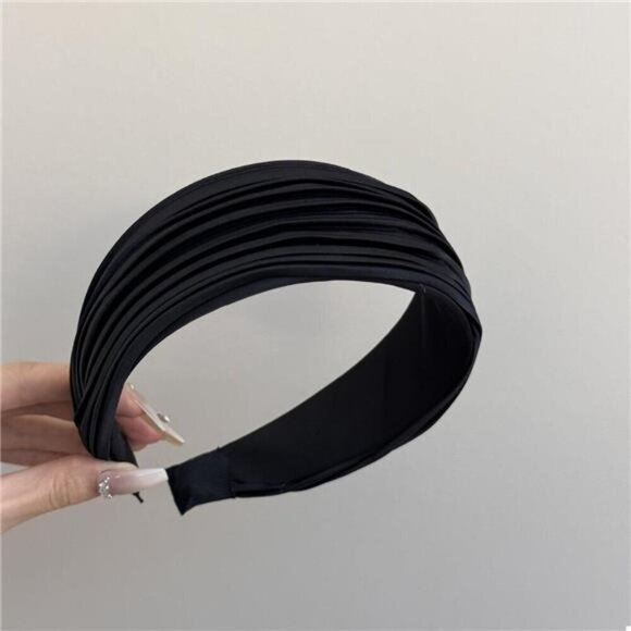 Pleated Wide Hair Headband main image 4